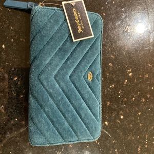 Juicy couture wallet